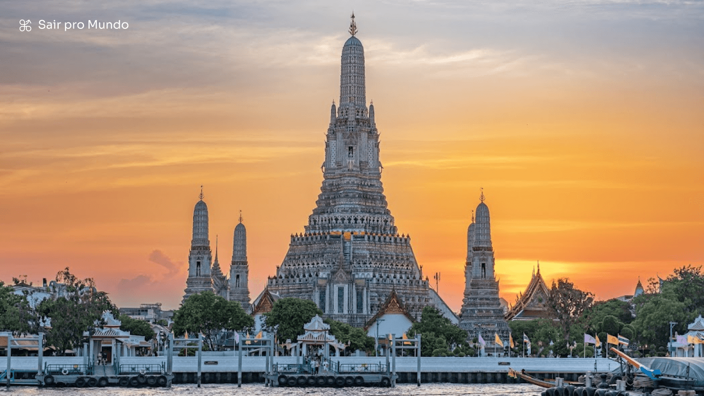 How much does it cost to travel to Bangkok (Thailand)? Flights, accommodation, etc.